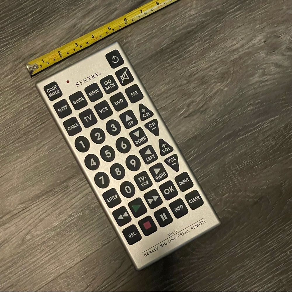 Gigantic Remote Control - Picture 4 of 4